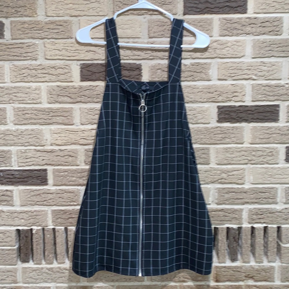 Forever 21 Zipper dress
